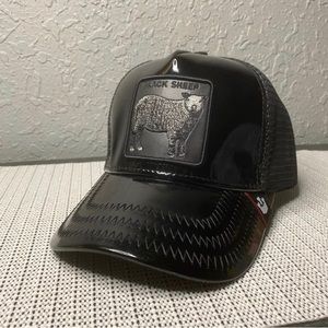 Goorin Bros. Style “BLACK SHEEP” Animal Trucker Hat